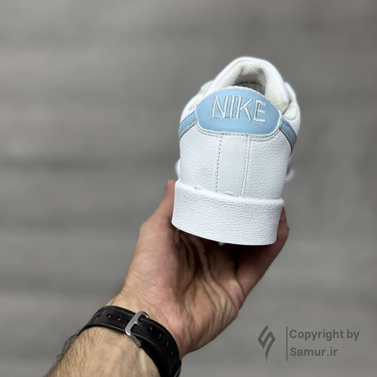 گالری تصاویر کتونی نایک بلیزر سفید آبی فیروزه ای ساق کوتاه